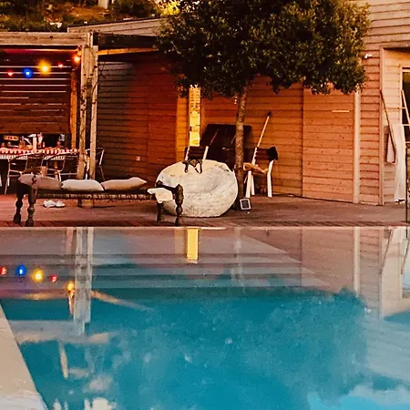 1,2,3 Soleil Bed and breakfast