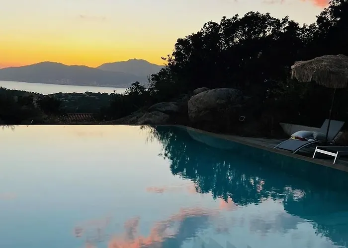 Alojamento de Acomodação e Pequeno-almoço 1,2,3 Soleil Porticcio (Corsica)